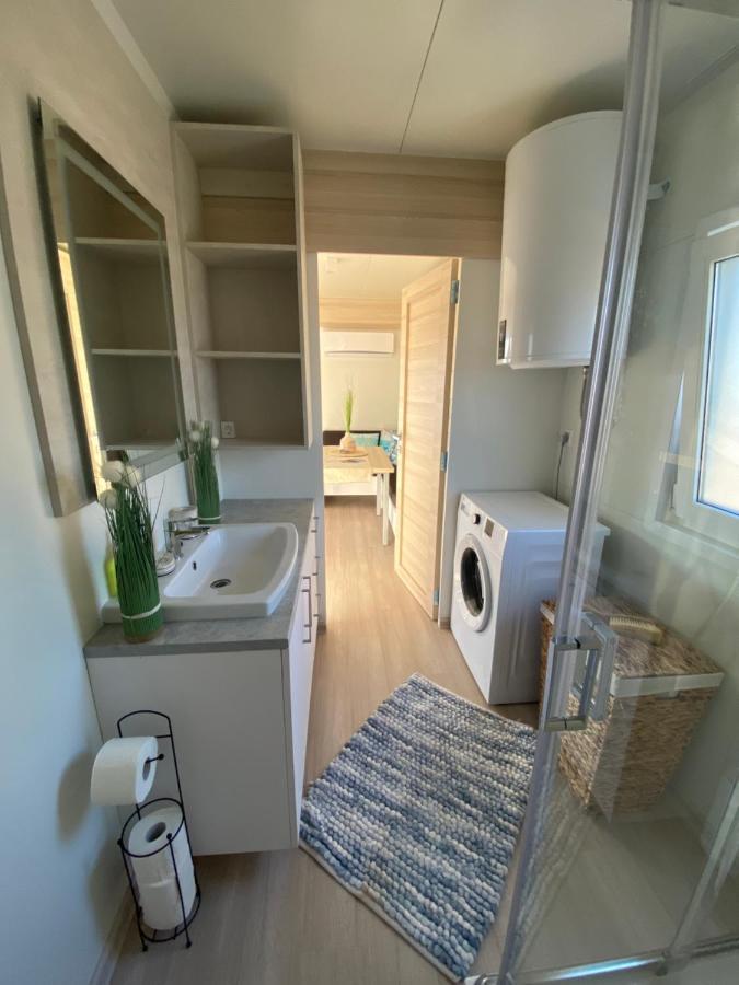 Amore Del Mare, Seaside Family Pace, Free Parking And Wifi In Camp Dalmatino Drage Luaran gambar